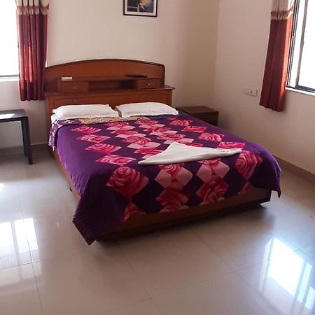 Brookside Service Apartment Bangalore Bagian luar foto