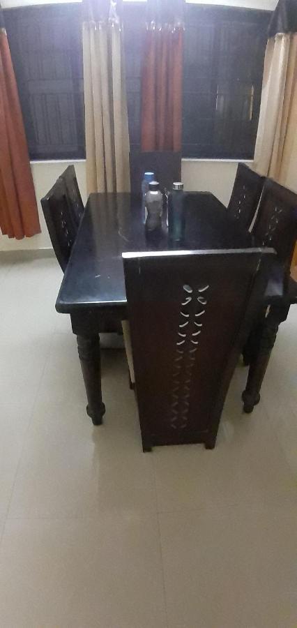 Brookside Service Apartment Bangalore Bagian luar foto