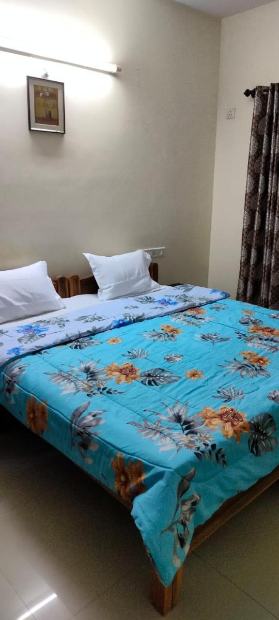 Brookside Service Apartment Bangalore Bagian luar foto